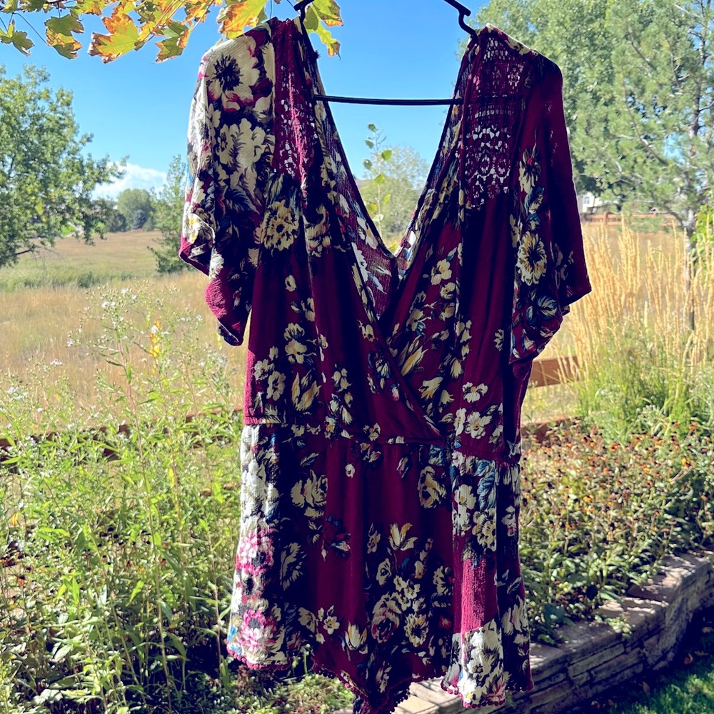 Shorts Romper [burgundy Floral]